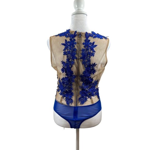 CQ by CQ Brand Sheer and‎ Royal Blue Floral Appliqué Bodysuit Size Small - Picture 7 of 10